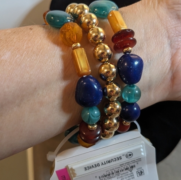 Mixit Gold Tone and Acrylic Bead Stretch Bracelet - Picture 4 of 5